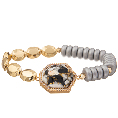 O ouro de 5 cores chapeou os braceletes feitos a mão de pedra dos grânulos com o pendente regular do heptágono