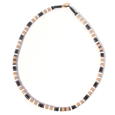 O partido Colorblock minimalista perlou a colar geométrica para a senhora