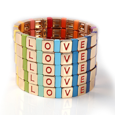 Elástico do bracelete da telha do esmalte da carta de amor da cor do ouro para o partido da praia