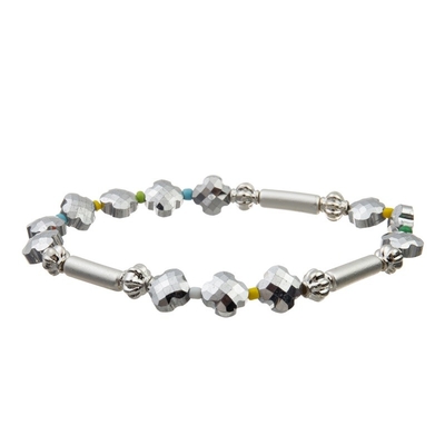 A prata ajustável feito a mão do bracelete do boutique disponível chapeou para o partido