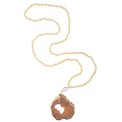 Colar frisada multicolorido do pendente alaranjado da borda do ouro de Druzy feito a mão semi muito